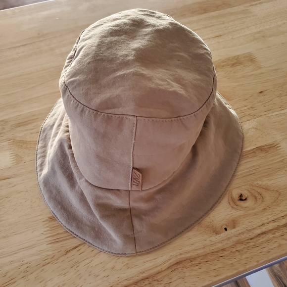 Zara Accessories Zara Bucket Hat Mens M Tan Poshmark